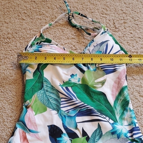 NWOT BECCA The Moment Scoop Front Lingerie swim - Picture 7 of 10